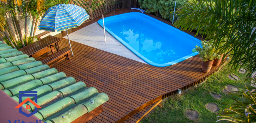 Linda casa em Imbituba no loteamento Barra de Ibiraquera