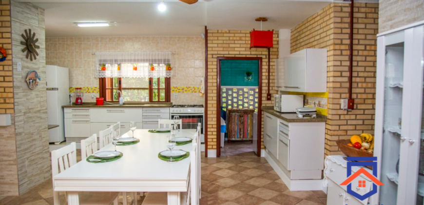 Linda casa em Imbituba no loteamento Barra de Ibiraquera