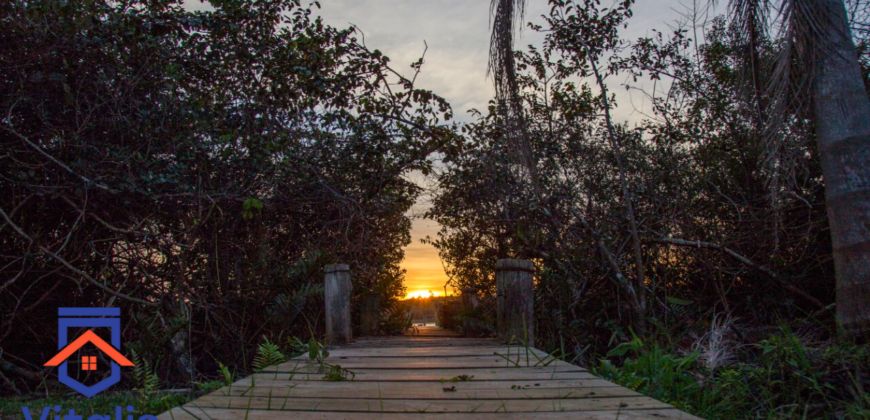 Linda casa em Imbituba no loteamento Barra de Ibiraquera