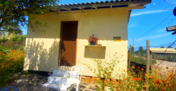 3 Casas á venda ideais para ponto comercial e residencial em Imbituba de frente para BR 101