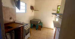 3 Casas á venda ideais para ponto comercial e residencial em Imbituba de frente para BR 101
