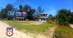 3 Casas á venda ideais para ponto comercial e residencial em Imbituba de frente para BR 101