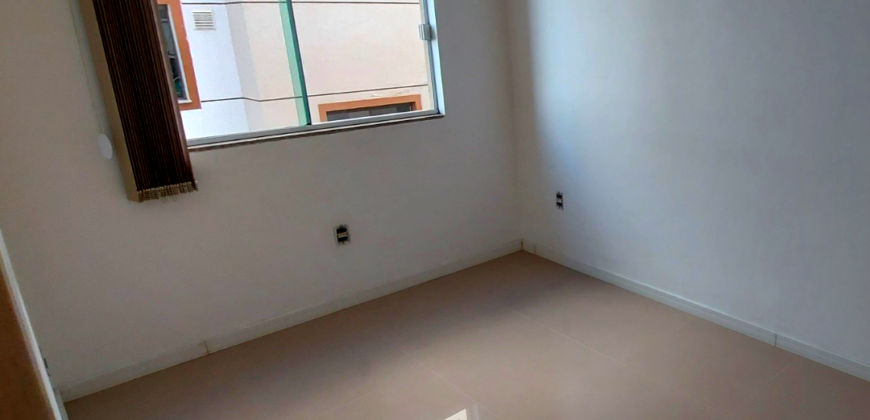 Apartamento em Imbituba, localizado no bairro Village, próximo ao centro