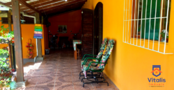 Casa em Imbituba localizada no bairro Alto Arroio a 3km até a praia