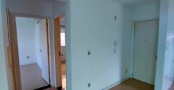 Apartamento em Imbituba, localizado no bairro Village, próximo ao centro
