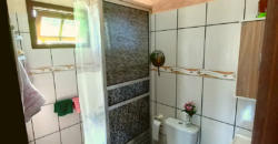 Casa em Imbituba localizada no bairro Alto Arroio a 3km até a praia