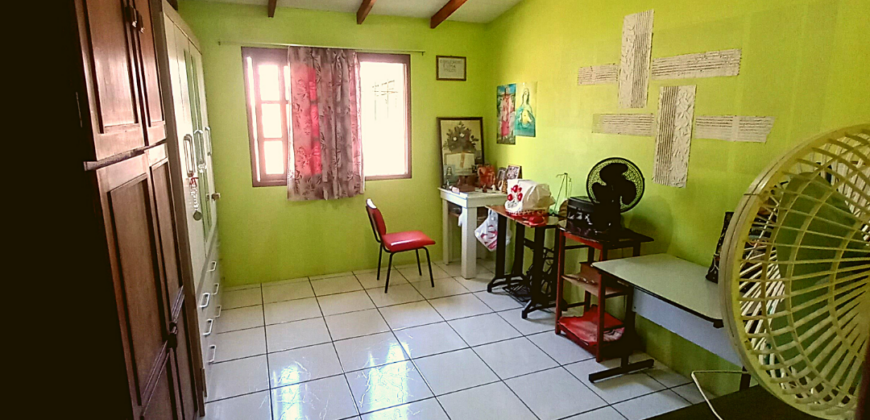Casa em Imbituba localizada no bairro Alto Arroio a 3km até a praia