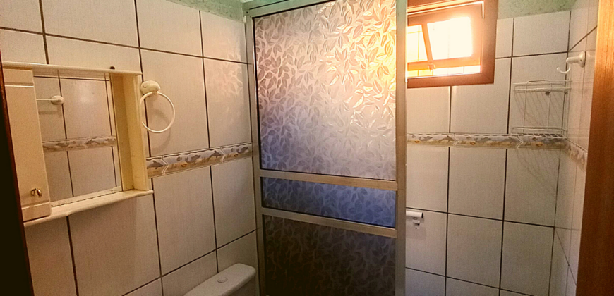 Casa em Imbituba localizada no bairro Alto Arroio a 3km até a praia