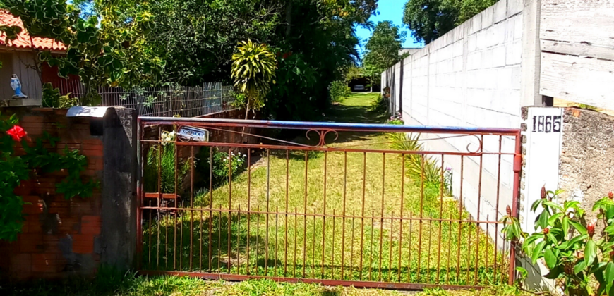 Casa em Imbituba localizada no bairro Alto Arroio a 3km até a praia