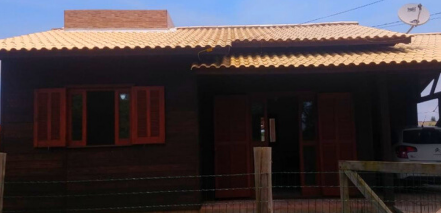 Casa em Imbituba, no bairro Alto Arroio 1km até a lagoa de Ibiraquera