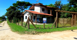 Casa em Imbituba, no bairro Alto Arroio, a 150 metros até a lagoa