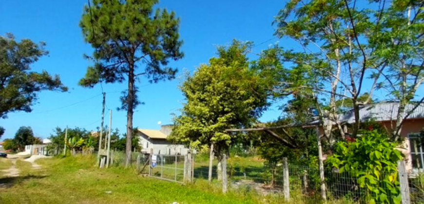 Casa em Imbituba, localizada no bairro Campo D’una