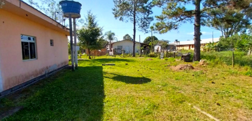 Casa em Imbituba, localizada no bairro Campo D’una