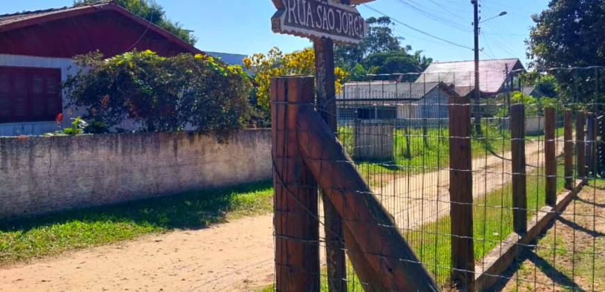Terreno em Imbituba, localizado no bairro Alto Arroio a 150 metros até a lagoa de Ibiraquera