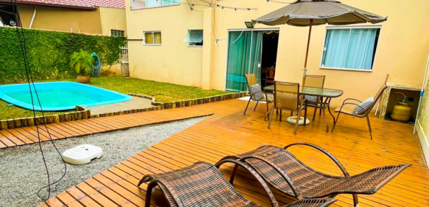 Casa em Imbituba localizada na Praia da Barra de Ibiraquera