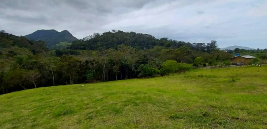 Área em Garopaba medindo 7.495,10m²