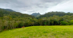 Área em Garopaba medindo 7.495,10m²