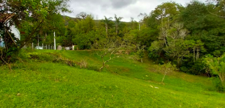 Área em Garopaba medindo 7.495,10m²