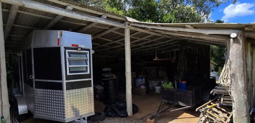 Vendo Chácara em Imbituba, no bairro Sambaqui, medindo 1462m²