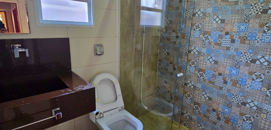 Linda casa em Imbituba, no bairro Alto Arroio á 700 metros até a lagoa do Quintino