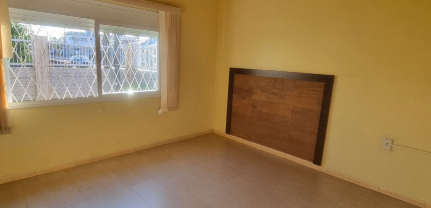 Linda casa em Imbituba, no bairro Alto Arroio á 700 metros até a lagoa do Quintino