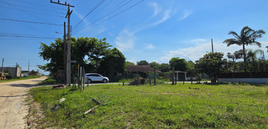 NÃO PERCA ESSA OPORTUNIDADE !! Vendo terrenos em Imbituba á 150 metros até a lagoa do Quintino
