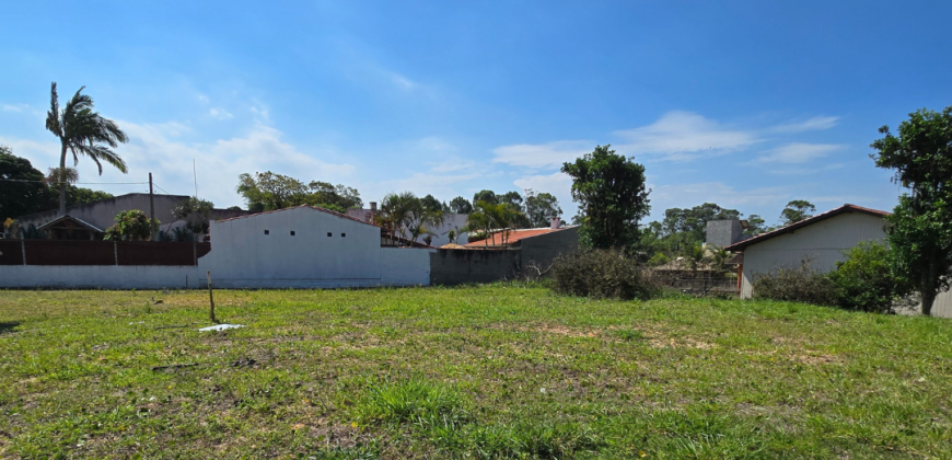 NÃO PERCA ESSA OPORTUNIDADE !! Vendo terrenos em Imbituba á 150 metros até a lagoa do Quintino