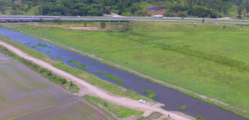 Área á venda em Penha, Imbituba-SC de frente para BR 101