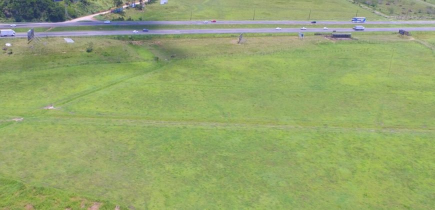 Área á venda em Penha, Imbituba-SC de frente para BR 101