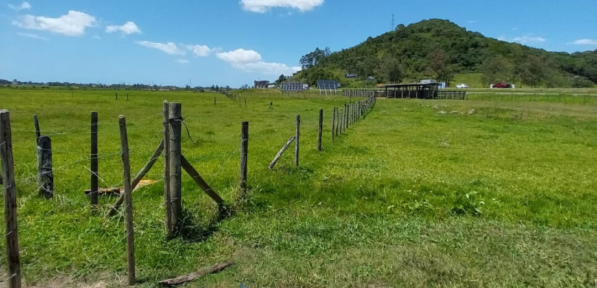Área á venda em Penha, Imbituba-SC de frente para BR 101