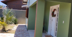 Casa em Imbituba, localizada no bairro Alto Arroio, a 2km até a lagoa de Ibiraquera
