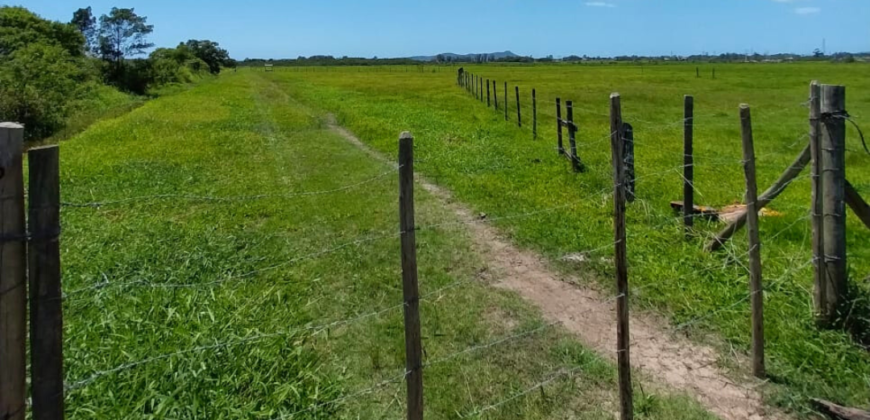 Área á venda em Penha, Imbituba-SC de frente para BR 101