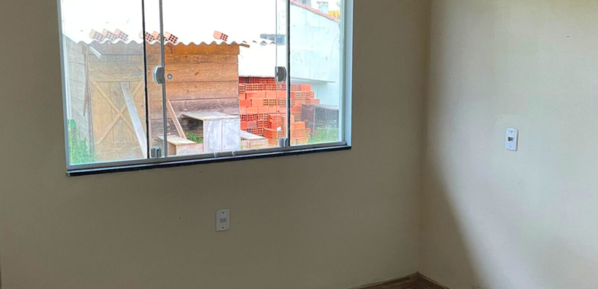 Casa em Imbituba, localizada no bairro Alto Arroio, a 200 metros até a lagoa de Ibiraquera