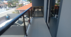 Sobrado localizado em Palhoça á 300 metros até a Praia do Sonho