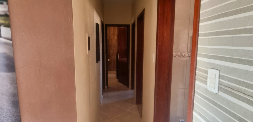 Casa de Alto Padrão localizada no Porto da Vila