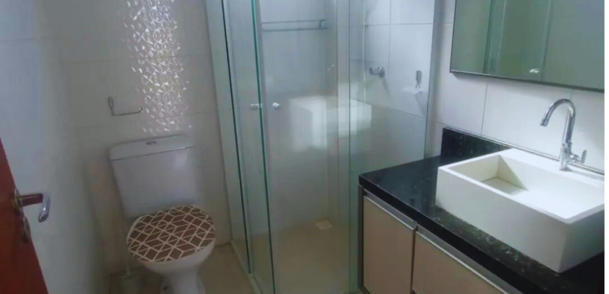 Sobrado localizado em Palhoça á 300 metros até a Praia do Sonho