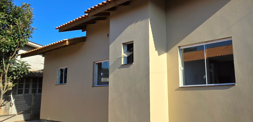 Casa em Imbituba localizada no bairro Sambaqui