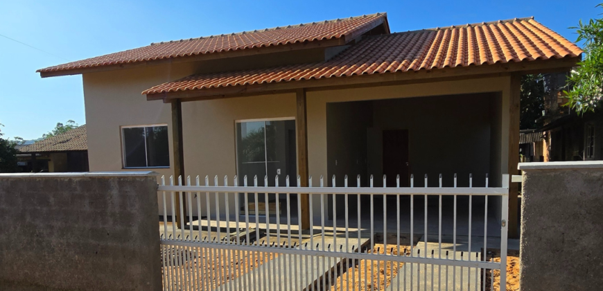 Casa em Imbituba localizada no bairro Sambaqui