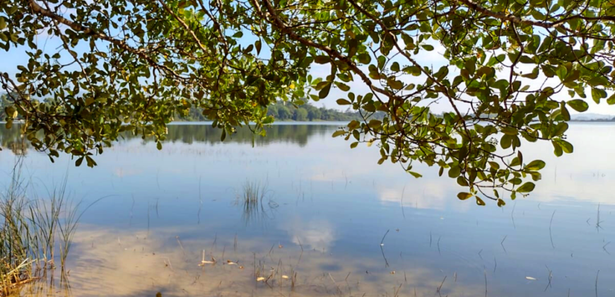 Casa em Imbituba, localizada no loteamento Janaína a 50 metros até a lagoa de Ibiraquera