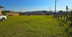 Área comercial em frente a marginal da Br 101 medindo 3.200m²