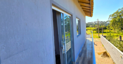 Casa em Imbituba localizada no bairro Ibiraquera á 500 metros até a lagoa