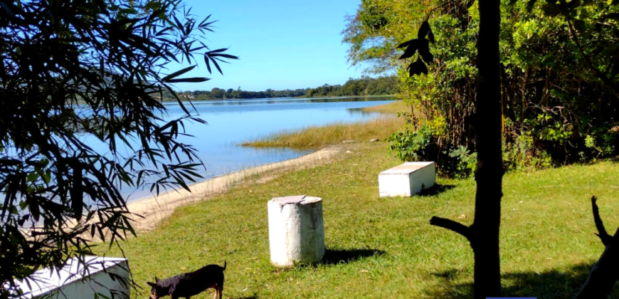 Casa em Imbituba, localizada no loteamento Janaína a 50 metros até a lagoa de Ibiraquera