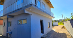 Casa em Imbituba localizada no bairro Ibiraquera á 500 metros até a lagoa