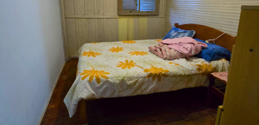 Casa em Imbituba localizada no bairro Alto Arroio, á 150 metros até a lagoa de Ibiraquera