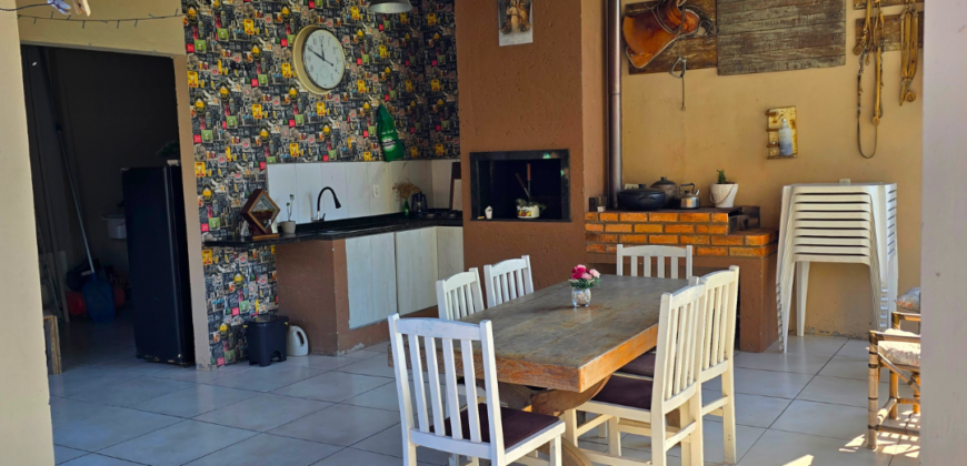 Casa em Imbituba localizada no bairro Alto Arroio
