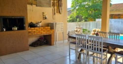 Casa em Imbituba localizada no bairro Alto Arroio
