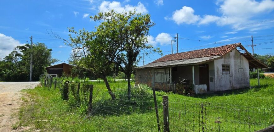Imóvel para ponto comercial localizado no bairro Campo Duna em frente a SC434