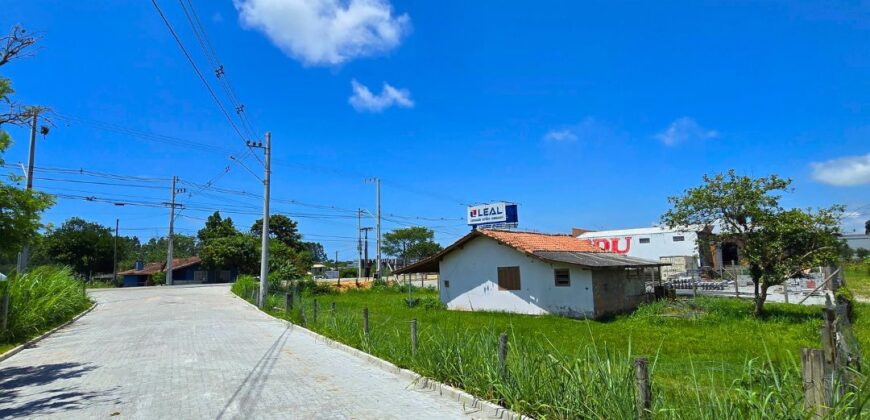 Imóvel para ponto comercial localizado no bairro Campo Duna em frente a SC434