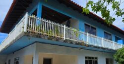 Duas casas á venda na Praia da Ferrugem (capão) – Garopaba/SC