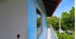 Duas casas á venda na Praia da Ferrugem (capão) – Garopaba/SC